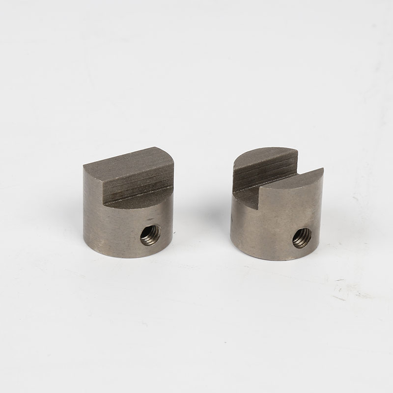 鈦材料擠壓時(shí)金屬流動(dòng)的影響因素