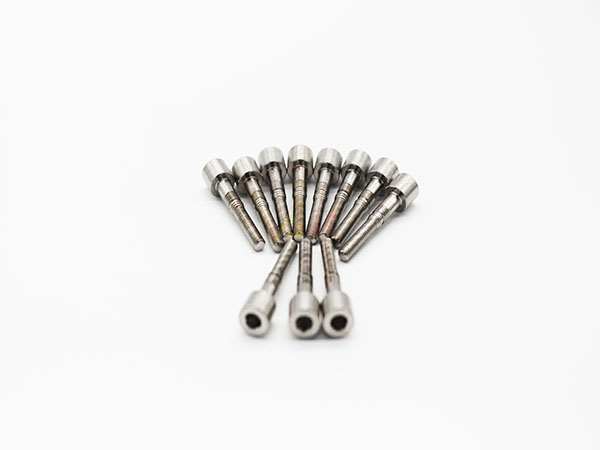 內(nèi)六角鈦螺絲