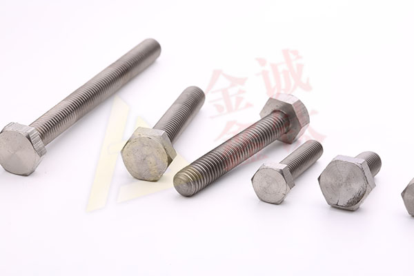 鈦合金與不銹鋼的區(qū)別